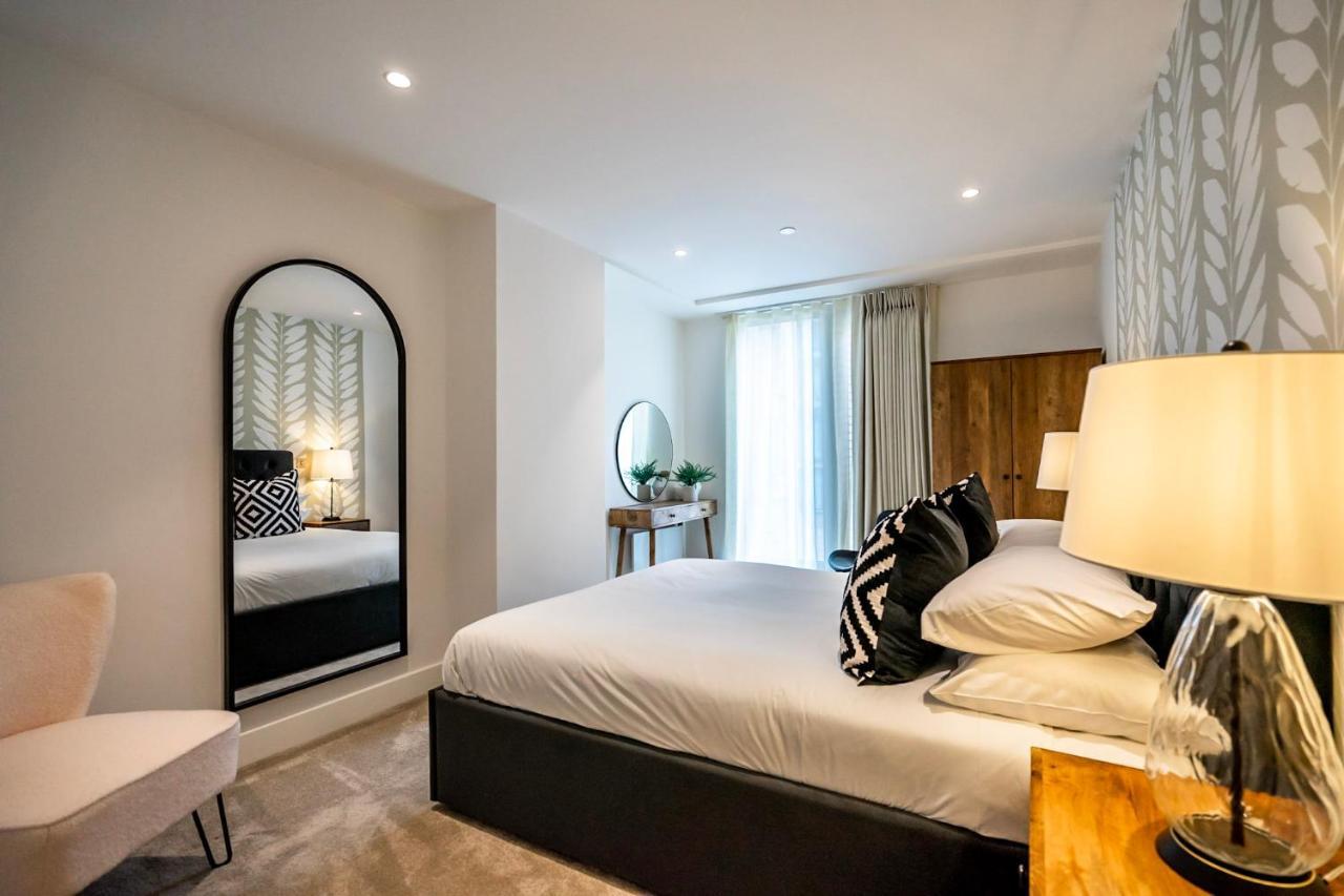 212 @ Ryedale House *
