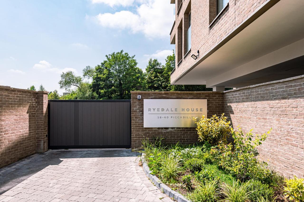 212 @ Ryedale House *